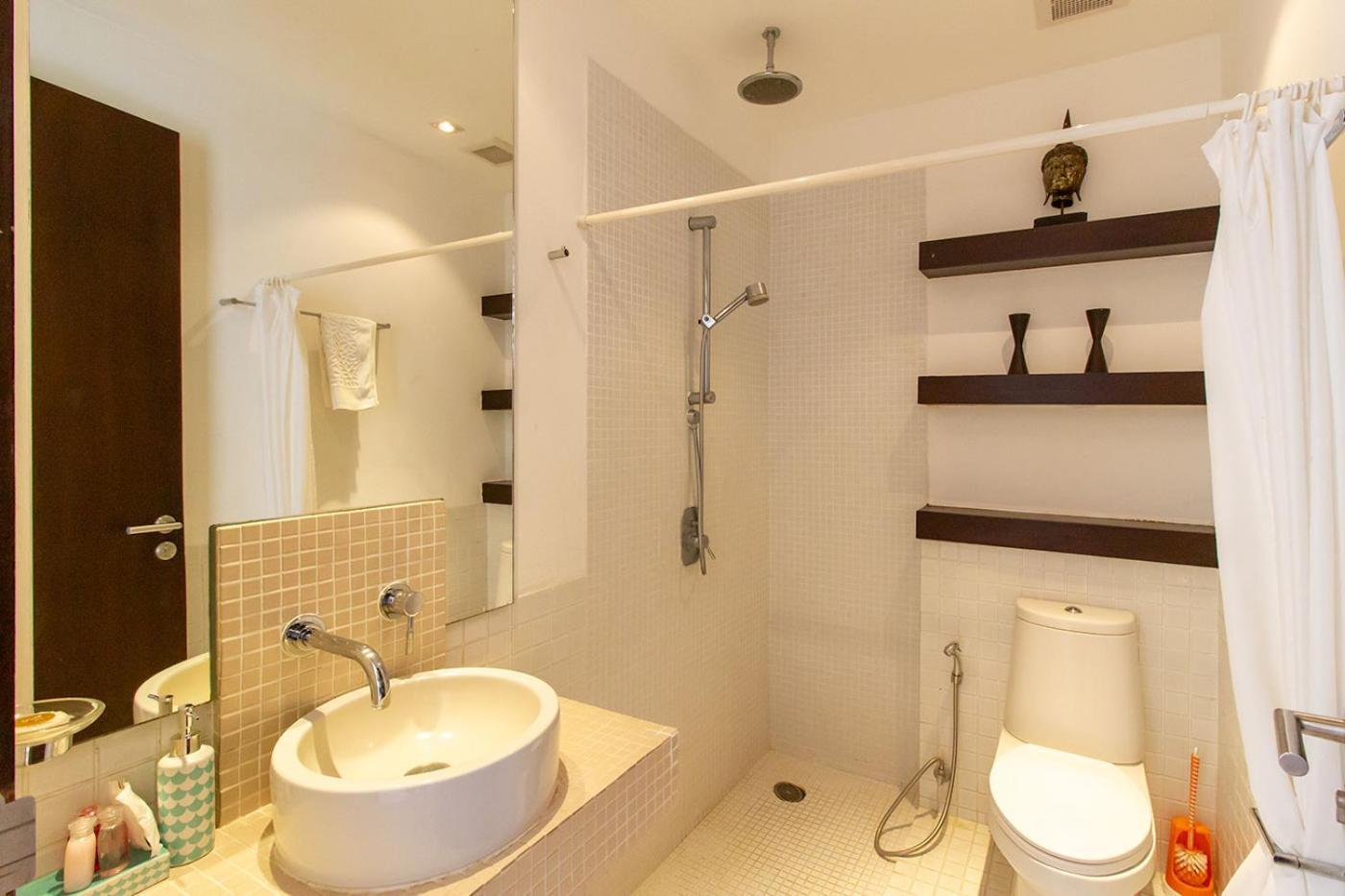 Kamala Hills Serviced Apartments Praia de Kamala Quarto foto